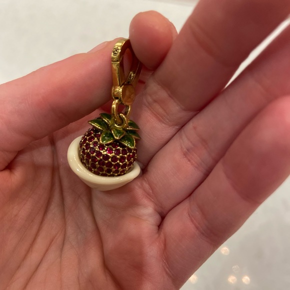 Juicy couture strawberry and cream charm - Picture 3 of 5